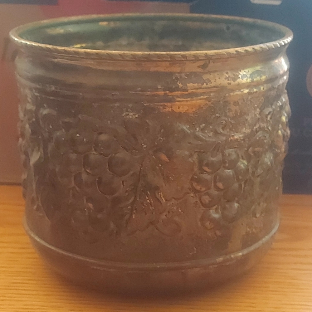 Brass Flowerpot Peerage Brand